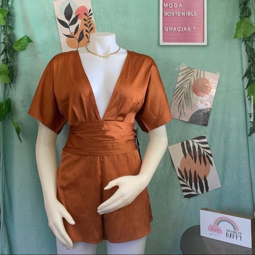 Terracotta color